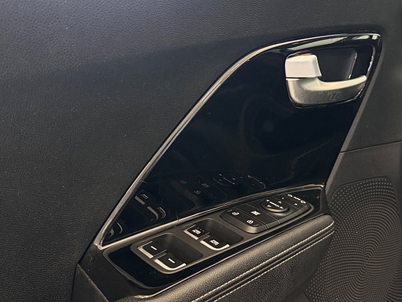 Kia Niro 27 of 27
