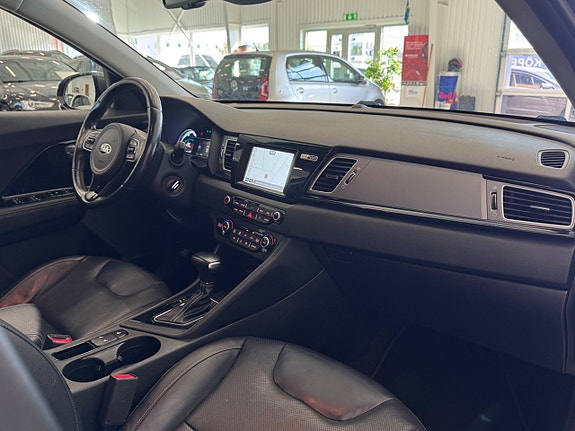 Kia Niro 11 of 27