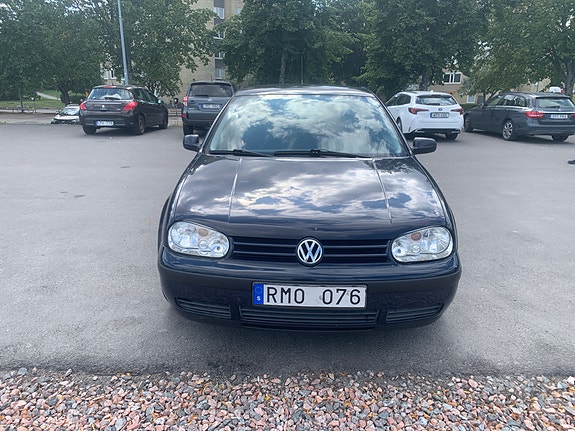 Volkswagen Golf IV 3 of 11