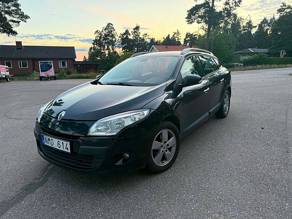 Renault Megane III 2 of 11