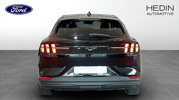 Ford Mustang Mach-E 7 of 9