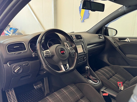 Volkswagen Golf I 10 of 26