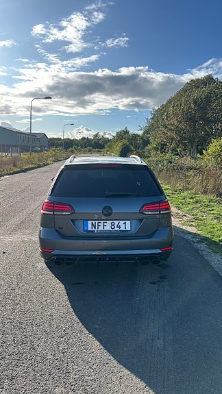 Volkswagen Golf VII 5 of 8
