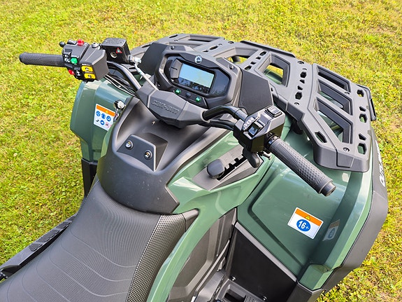Can-Am 570 MAX XU+ T3A 2 of 4