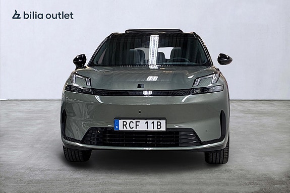 Lynk & Co 08 3 of 30