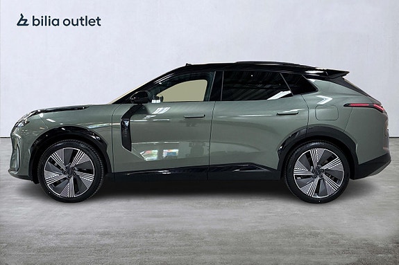 Lynk & Co 08 9 of 30