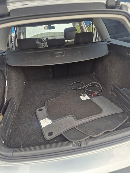 Volkswagen Passat 4 of 7