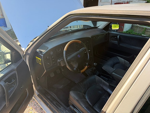 Saab 9000 6 of 10