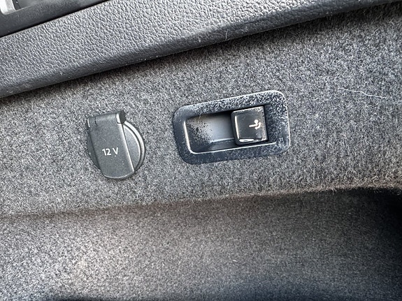 Volkswagen Passat Alltrack 25 of 25