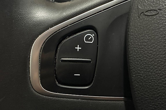 Renault Clio 22 of 24