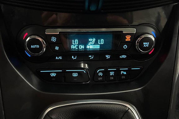 Ford Kuga 21 of 21