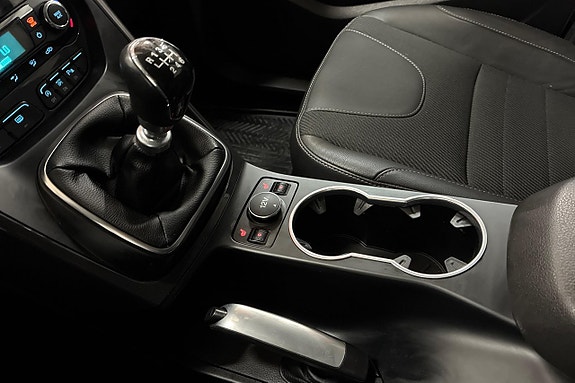 Ford Kuga 19 of 21