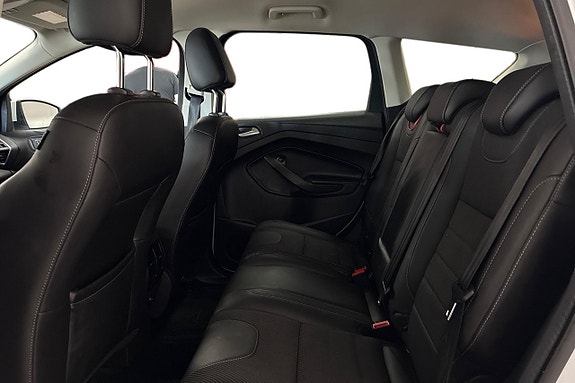 Ford Kuga 14 of 21