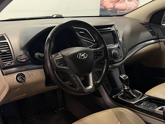 Hyundai i40 11 of 30