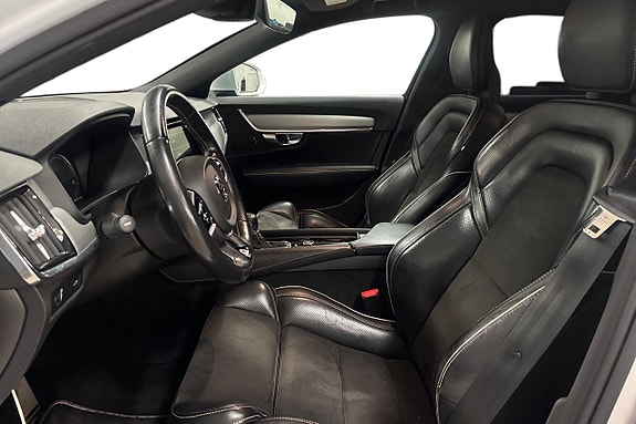 Volvo V90 12 of 30