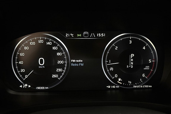Volvo V90 16 of 30
