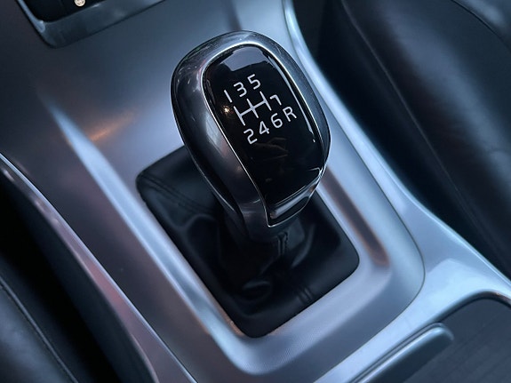 Volvo V70 12 of 19