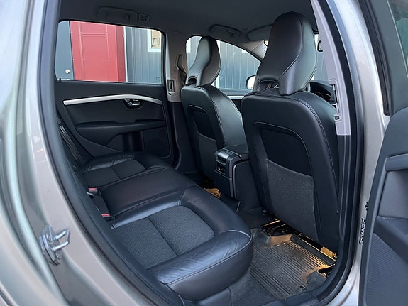 Volvo V70 19 of 19