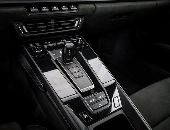 Porsche 911 21 of 28