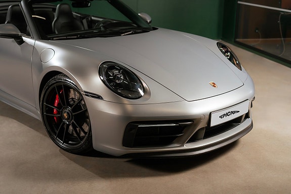 Porsche 911 6 of 28