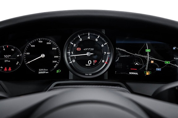 Porsche 911 19 of 28