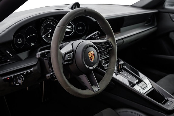 Porsche 911 17 of 28