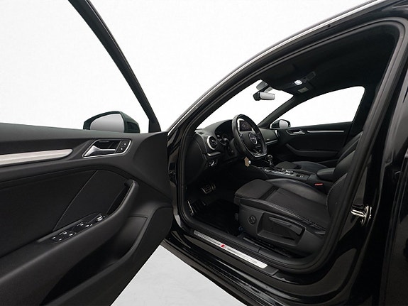 Audi A3 8 of 25