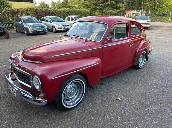 Volvo PV