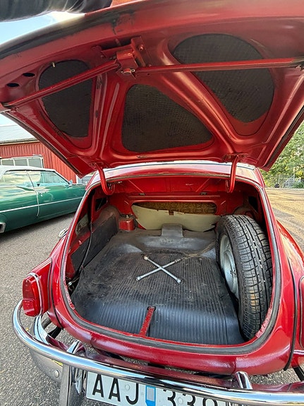 Volvo PV 12 of 17