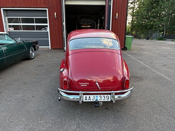 Volvo PV 7 of 17