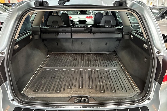 Volvo V70 10 of 27