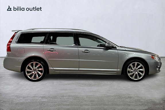 Volvo V70 5 of 27