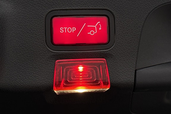 Mercedes-Benz CLA200 8 of 28