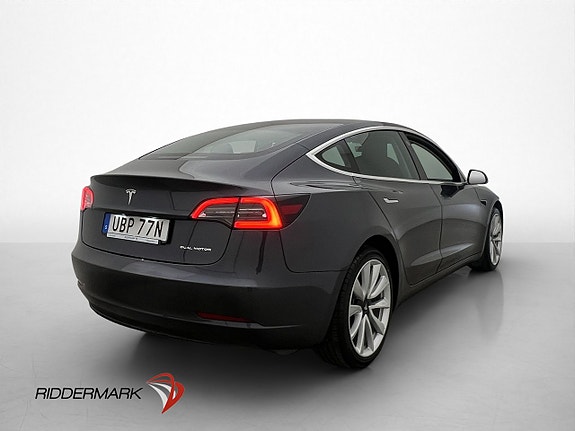 Tesla Model 3 9 of 30