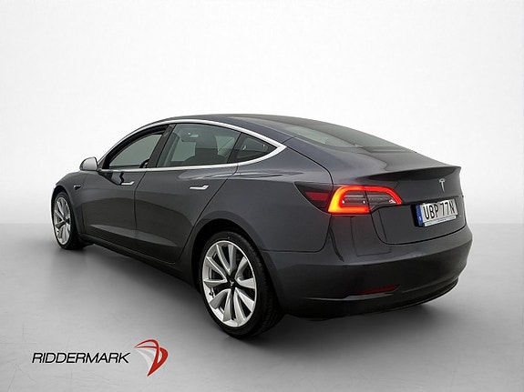 Tesla Model 3 6 of 30