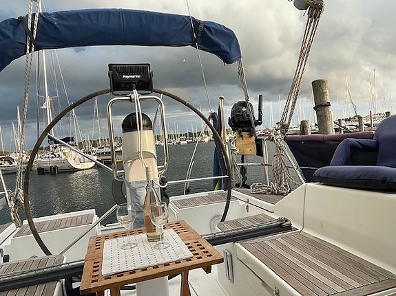 Hanse 320 i mycket gott skick 8 of 28