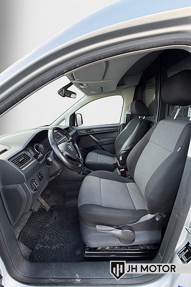 Volkswagen Caddy Maxi 9 of 21