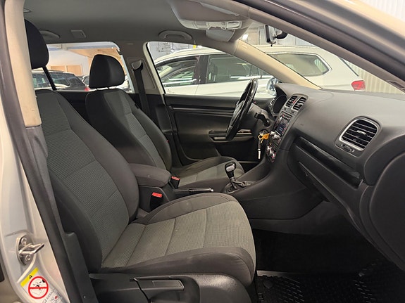 Volkswagen Golf I 16 of 26