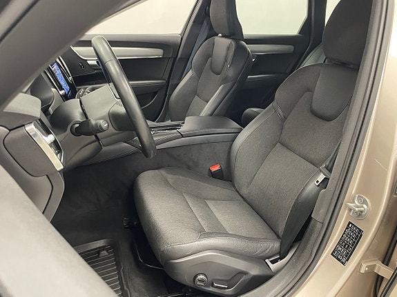 Volvo V90 17 of 30