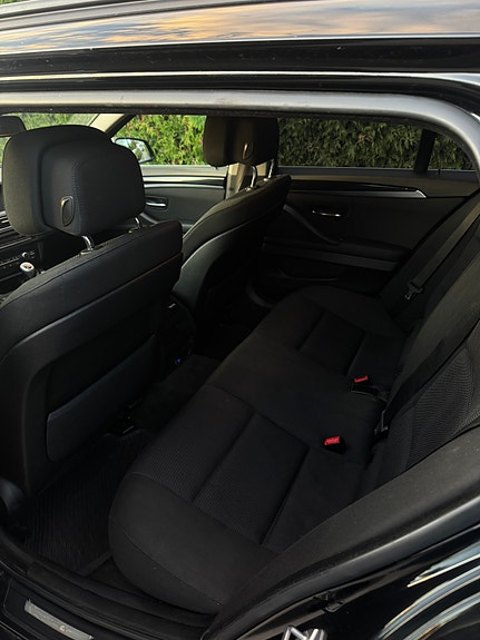 BMW 520d 5 of 8