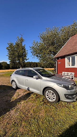 Renault Megane III 4 of 10
