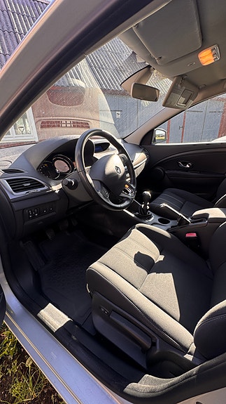 Renault Megane III 8 of 10