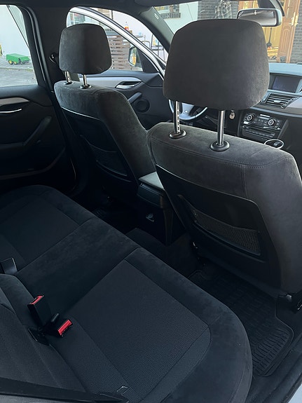 BMW X1 8 of 12