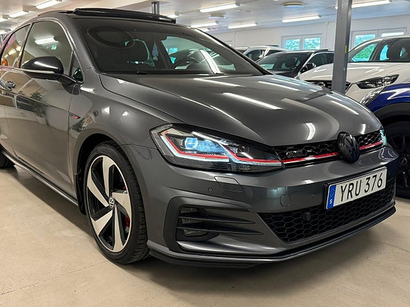 Volkswagen Golf I 27 of 27