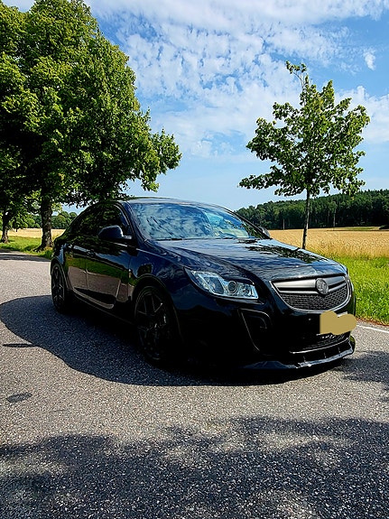 Opel Insignia 3 of 11