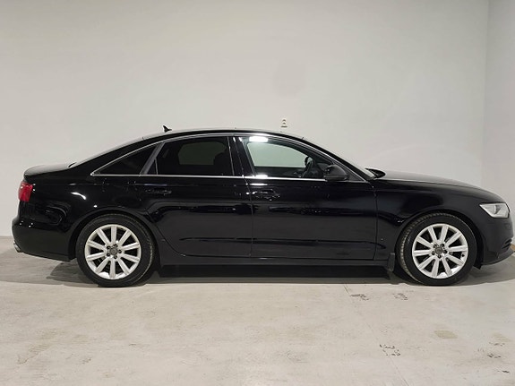 Audi A6 4 of 9
