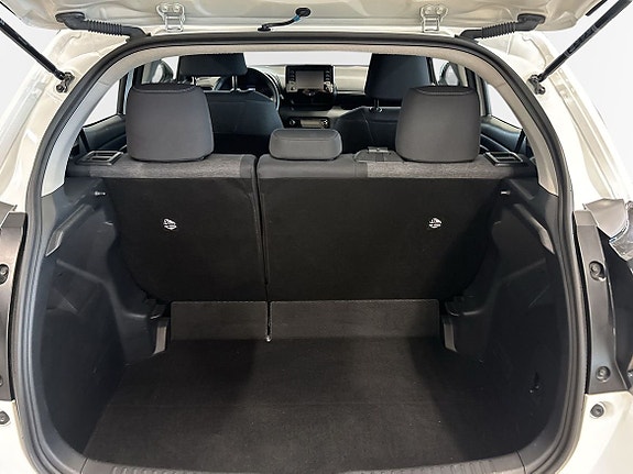 Toyota Yaris 22 of 22