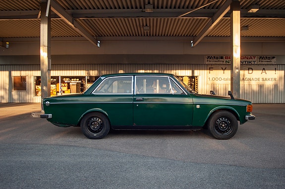 Volvo 142 8 of 30