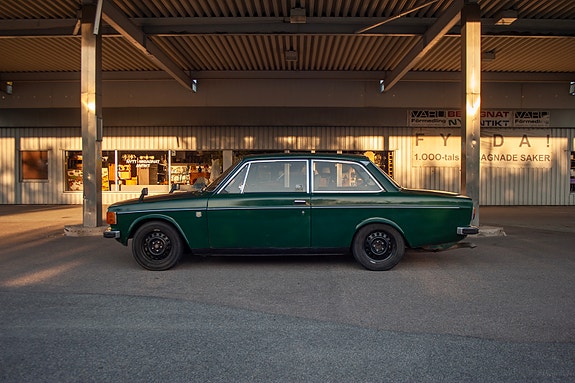 Volvo 142 4 of 30