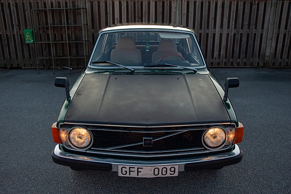 Volvo 142 11 of 30